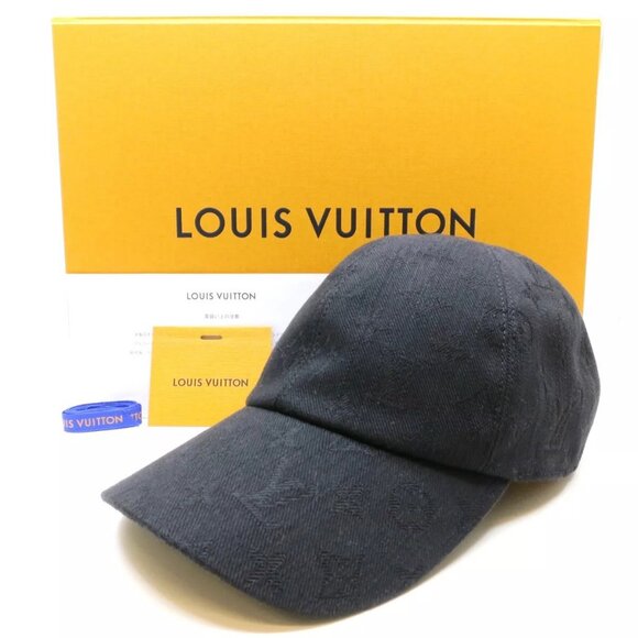 Authentic LOUIS VUITTON Newsboy Essential Cap Size:58 Hat Black Cotton #36632477 - Picture 1 of 16